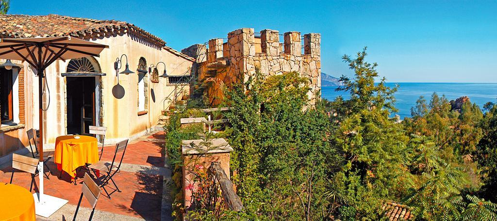 Hotel Monte Turri - Adults Only Arbatax Bagian luar foto
